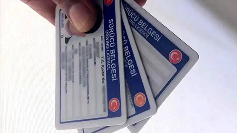 Eski Ehliyetler 1 Ağustos'ta Geçersiz!