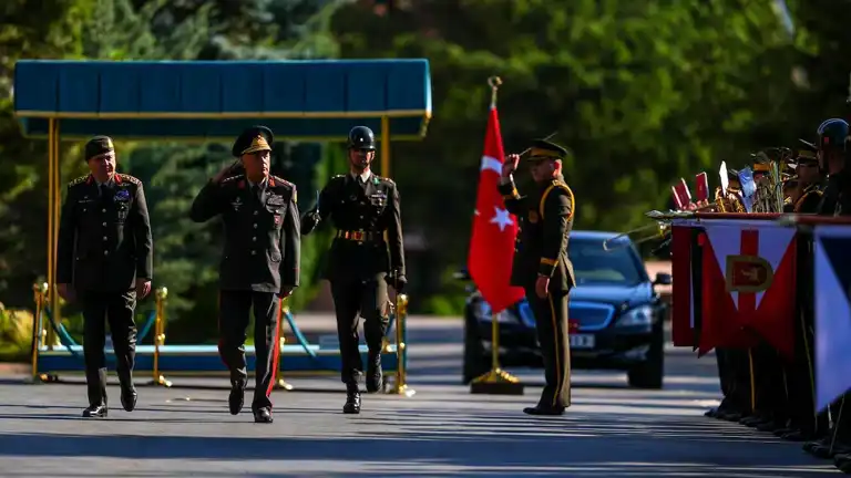 Gürak, Azerbaycan Genelkurmay Başkanı Veliyev'i Ağırladı