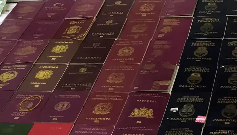 Sahte Pasaport Operasyonu: 8 Tutuklama